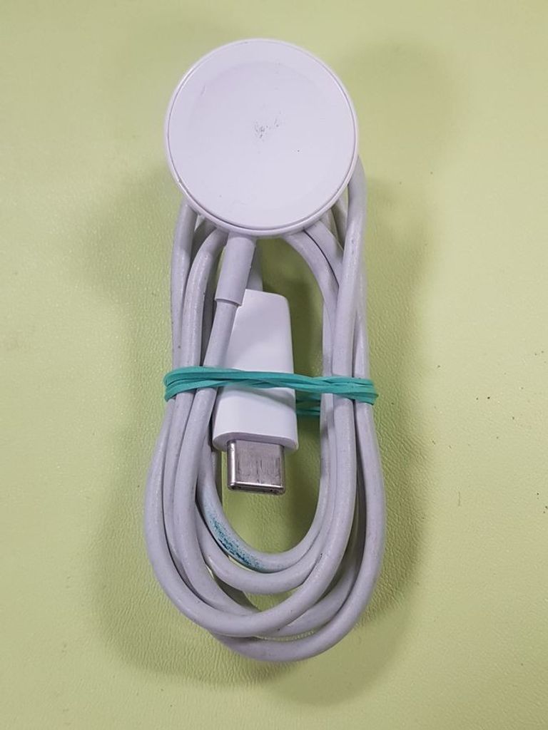 Apple watch se gps 40mm aluminum case Код:01-200829470. Изображение 6