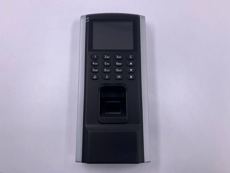 Купить з RFID, TCP/IP і USB Б/У