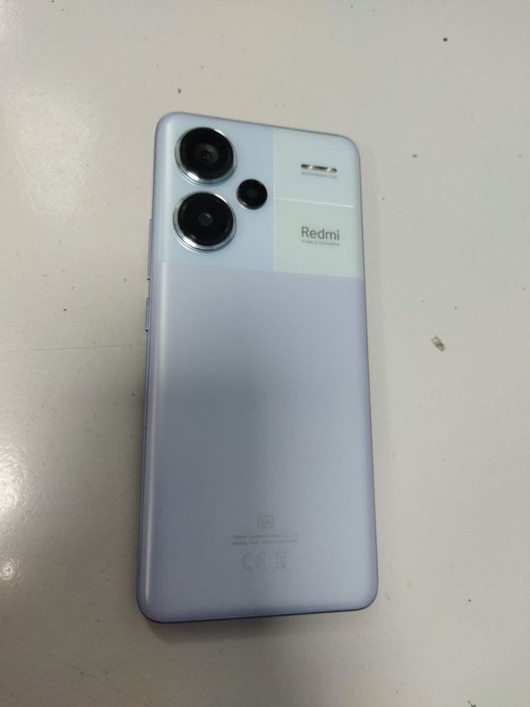 Дешево Xiaomi redmi note 13 pro+ 5g 8/256gb з ломбарду