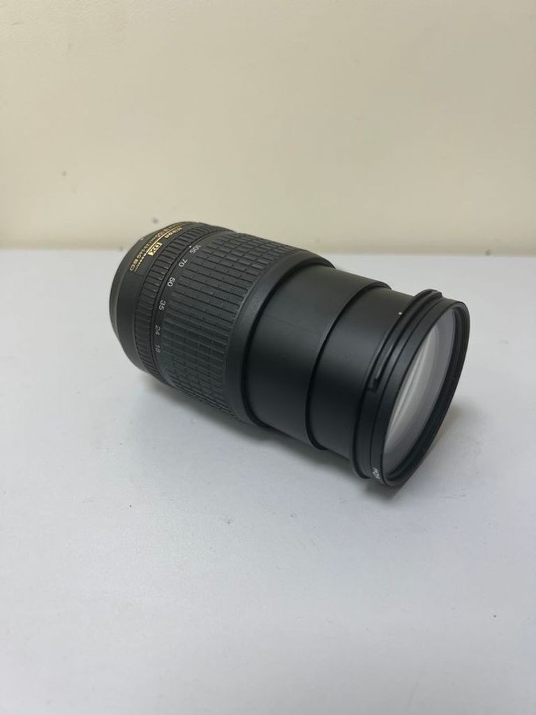 Розпродаж Nikon AF-S DX Nikkor 18-105mm f/3,5-5,6G ED VR, продавець Техноскарб
