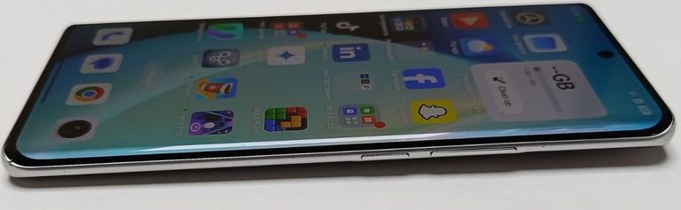 Realme 10 pro+ 5g 12/256gb Код:01-200850777. Изображение 8