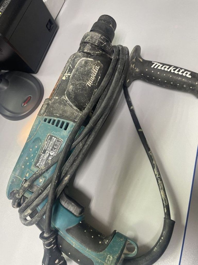 Оголошення Makita HR2470 Б/У