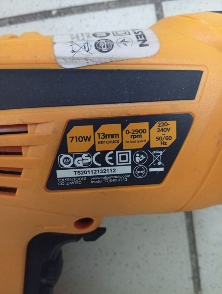 Дешево Tolsen t-710 з ломбарду