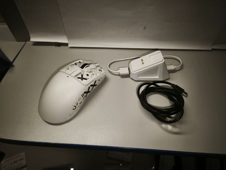 Розпродаж Attack shark X11 Wireless Gaming Mouse with Charging Dock White, продавець Техноскарб