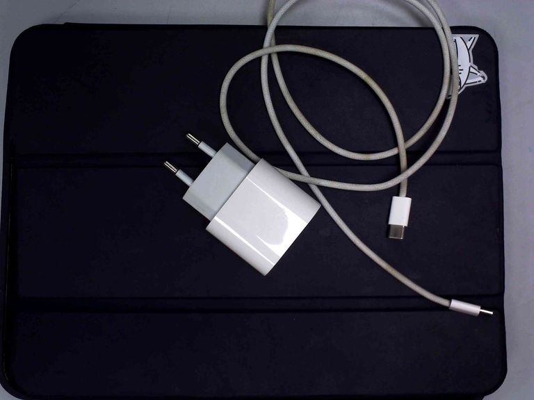 Оголошення Apple ipad 10.9 2022 wi-fi 64gb Б/У