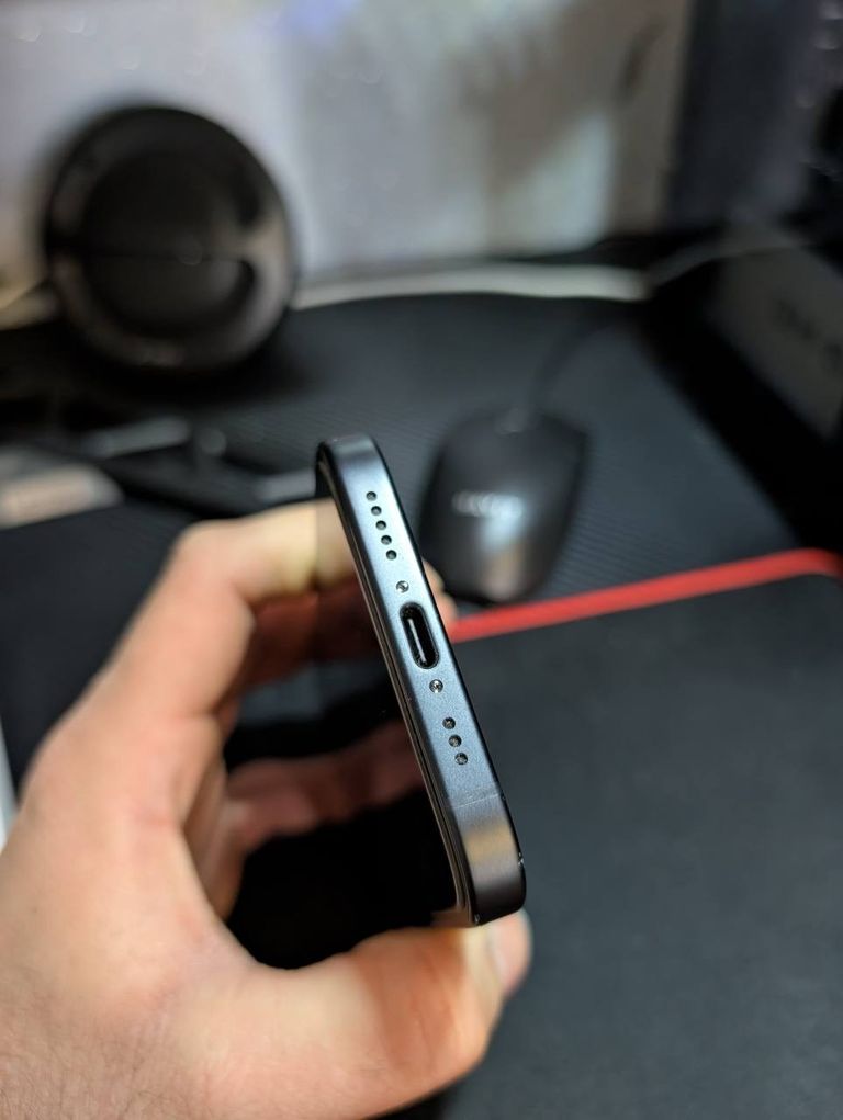 Оголошення Apple iPhone 15 128GB Black (MTP03) Б/У