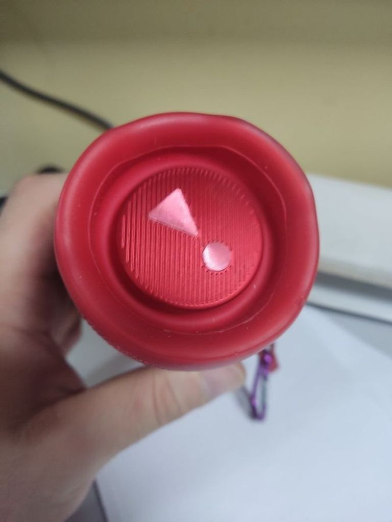 Дешиво Jbl flip 6 с ломбарда