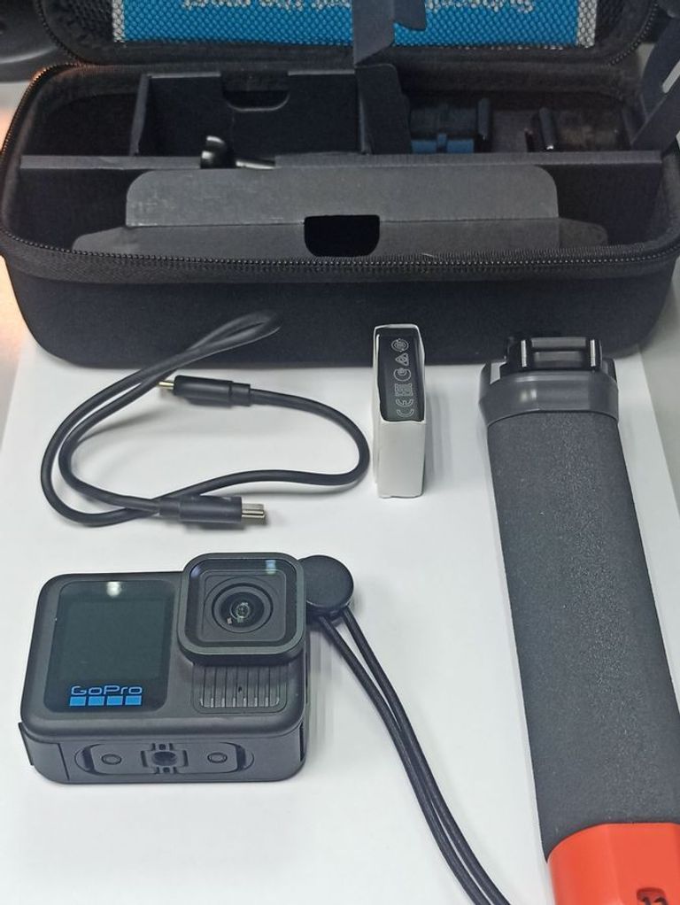 Купити Gopro hero13 + enduro + head strap + handler floating Б/У