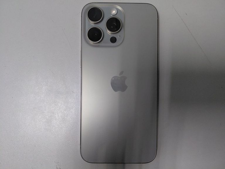 Дешево Apple iphone 15 pro max 1tb з ломбарду