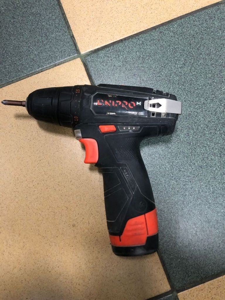 Дешево Dnipro-M cd-12cx compact 2акб зп з ломбарду