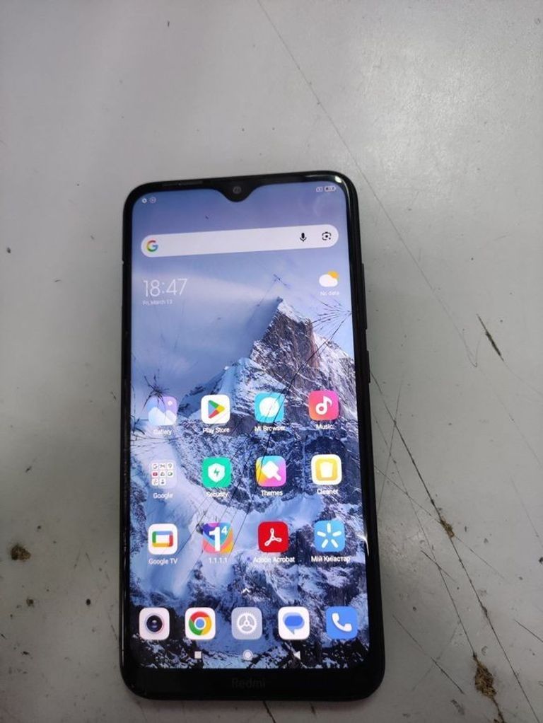 Купити Xiaomi Redmi 8A 3/32GB Black Б/У