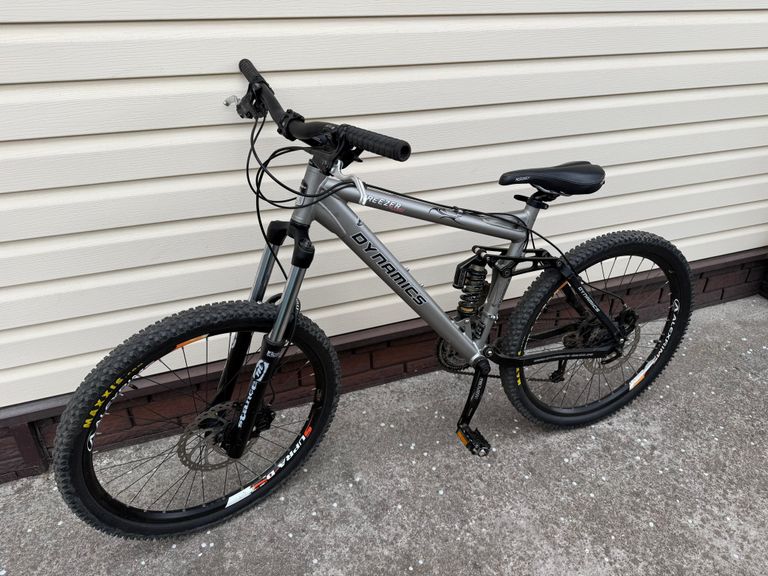 Купить Dynamics Freezer Plush Європа Б/У