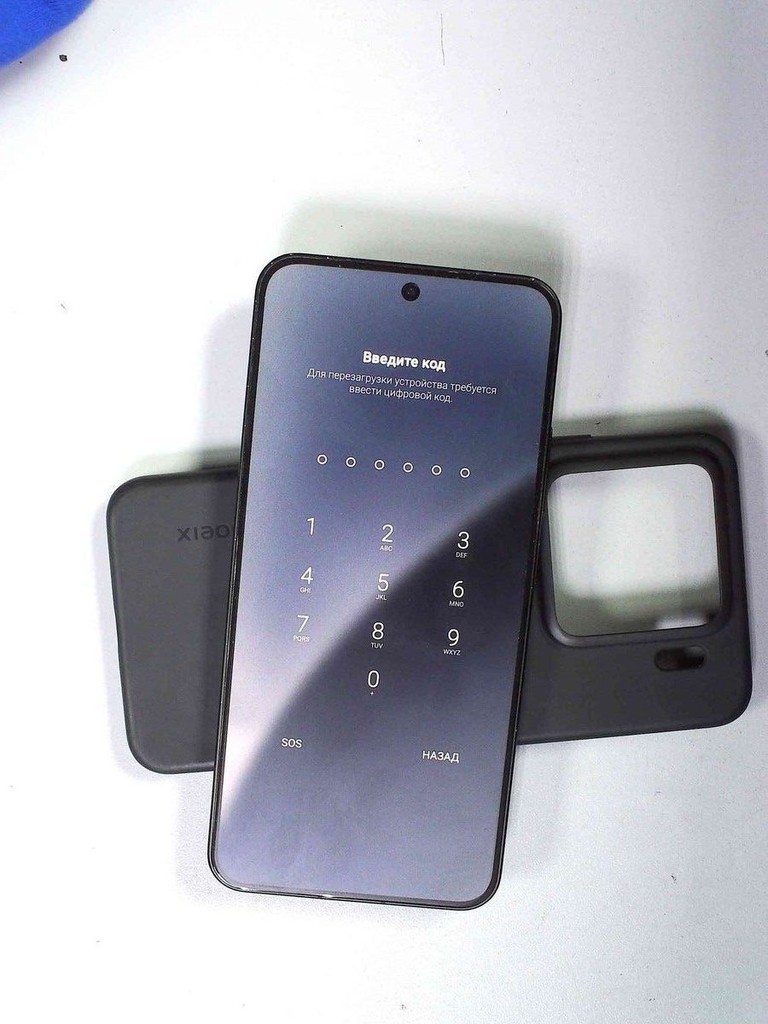 Дешиво Xiaomi 15 12/512gb с ломбарда