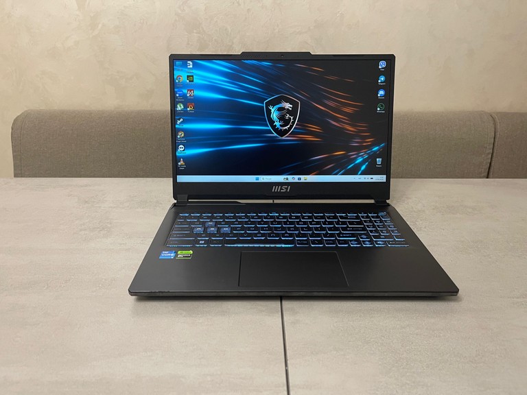 Купить MSI Cyborg 15 A12VE, 15,6  Б/У