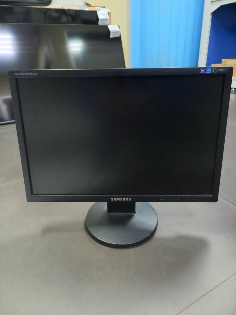 Купити Samsung 943nw Б/У