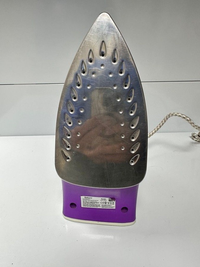 Дешево Saturn st-cc7142 з ломбарду
