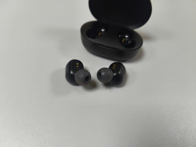 Дешево Xiaomi redmi airdots 2 twsej061ls з ломбарду