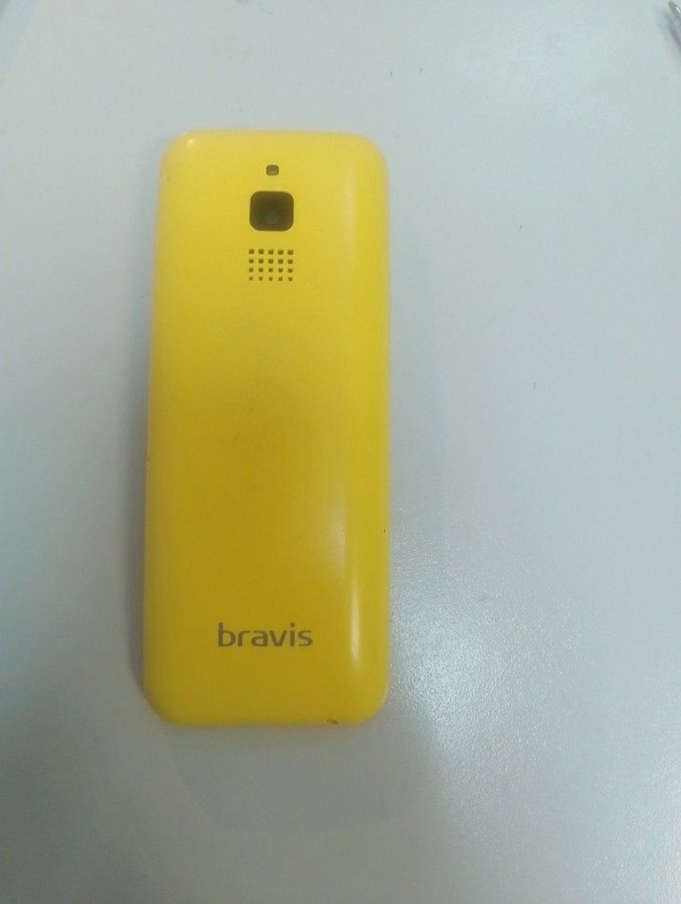 Оголошення Bravis C246 Fruit Dual Sim Yellow Б/У