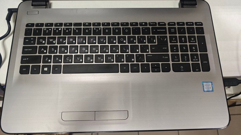 Оголошення Hp 15/core i5 6200u ddr3/8gb ddr3/hdd *відсутній/ssd 256 gb/*інтегрована Б/У