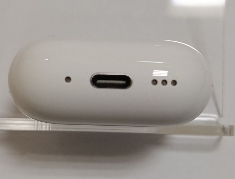 Apple airpods 4 with active noise cancellation Код:01-200962500. Зображення 5