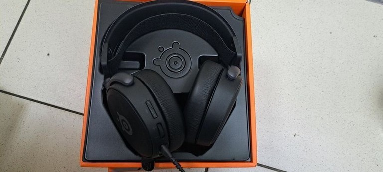 Дешиво Steelseries arctis prime с ломбарда