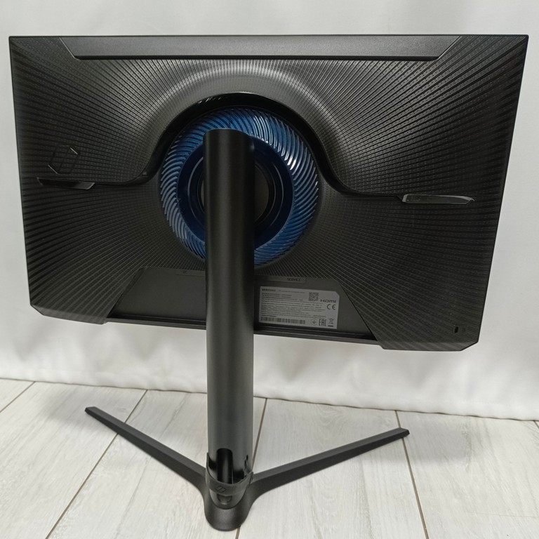 Дешиво Samsung Odyssey G3 (LS24AG302NIXCI) 144Hz с ломбарда
