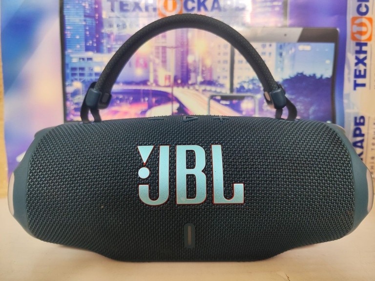 Купить JBL Charge 6 Black Б/У