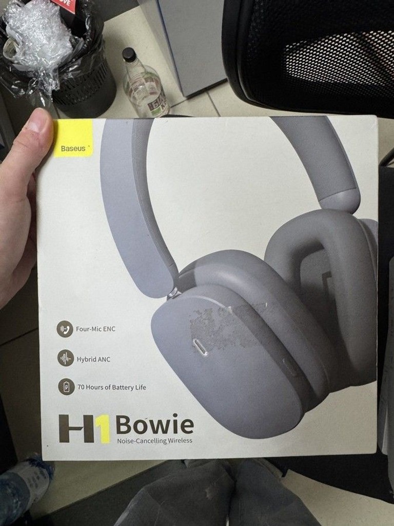 Дешиво Baseus bowie h1 с ломбарда