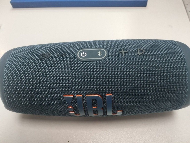 Оголошення Jbl charge 5 wi-fi Б/У
