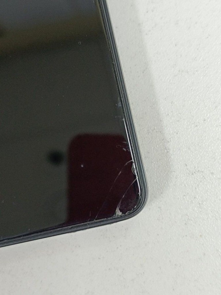 Дешиво Tecno pova 6 neo li6 8/256gb с ломбарда