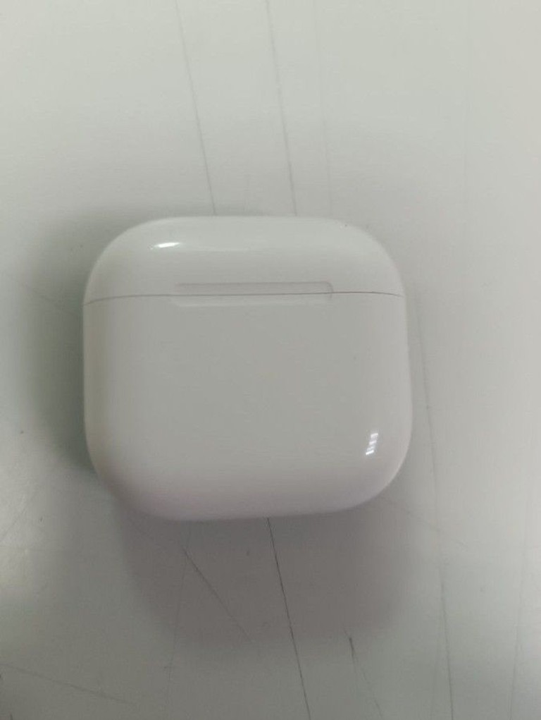 Купити Apple airpods 4 with active noise cancellation Б/У