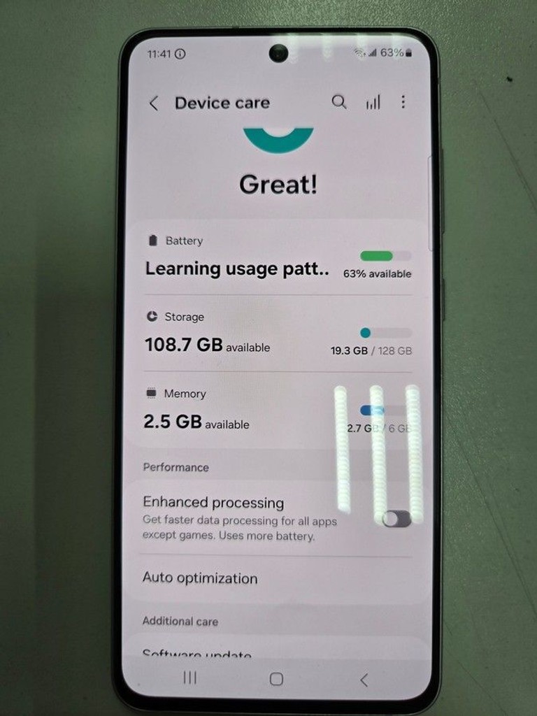 Дешиво Samsung galaxy s21 fe 5g 6/128gb с ломбарда