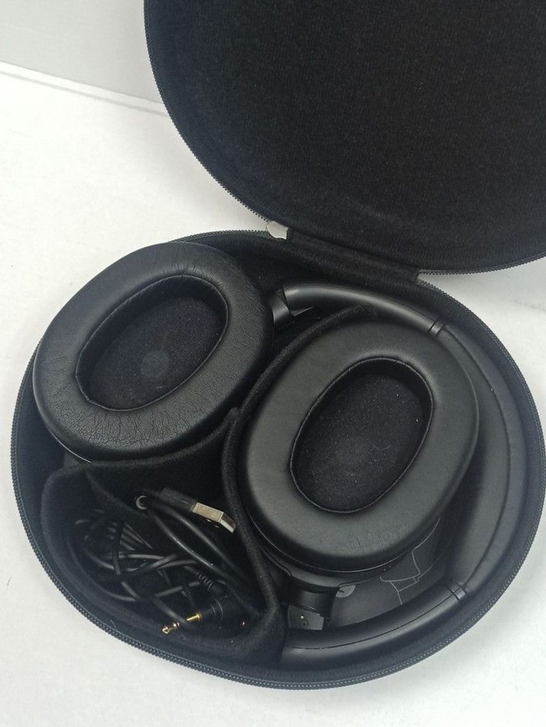Оголошення Sony ult wear Б/У