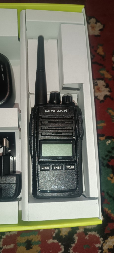 Дешево Midland G18 з ломбарду