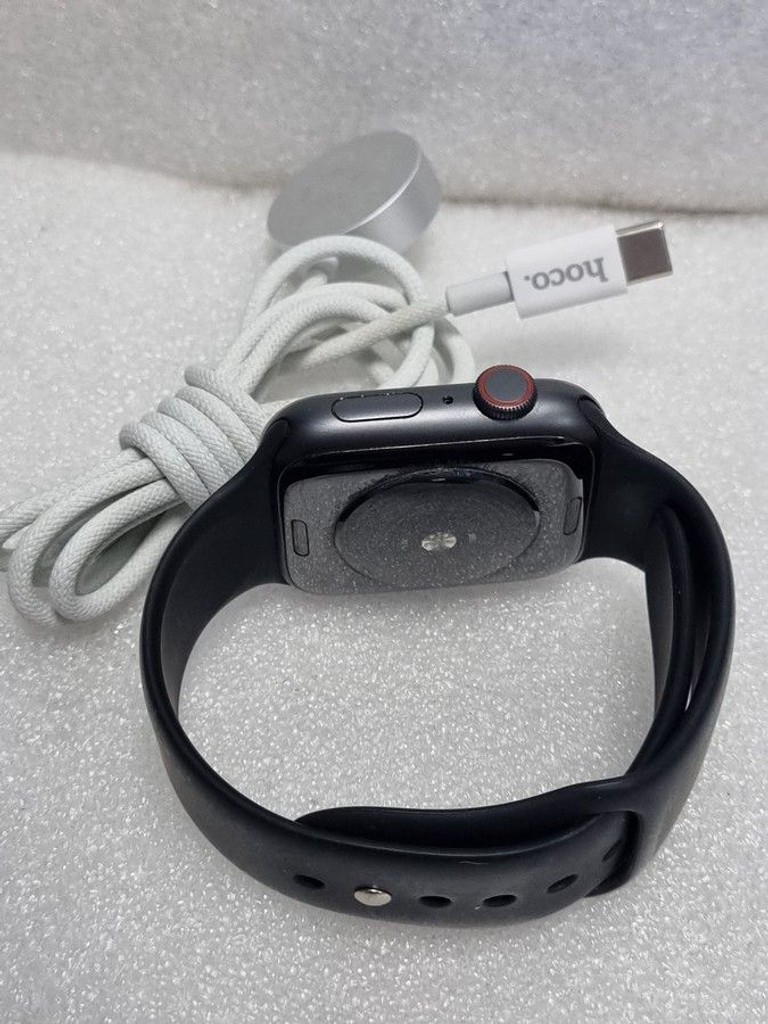 Apple watch se gps + cellular 44mm aluminum case a2354, a2356 Код:01-201028426. Изображение 5