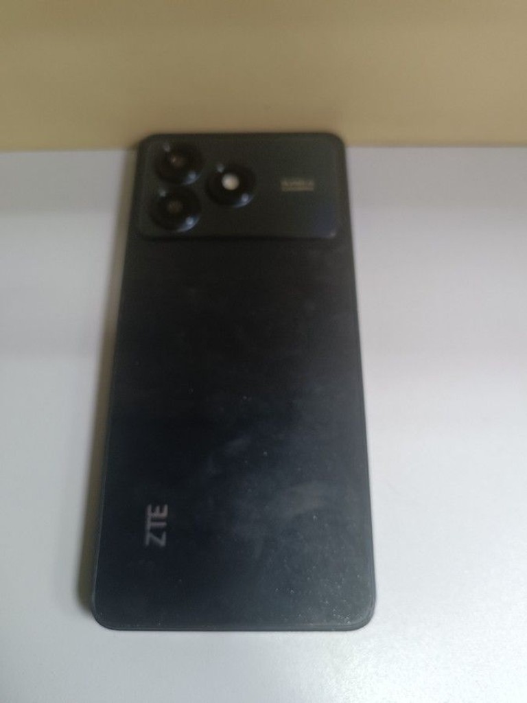 Дешиво Zte Blade A36 2/64GB Green с ломбарда