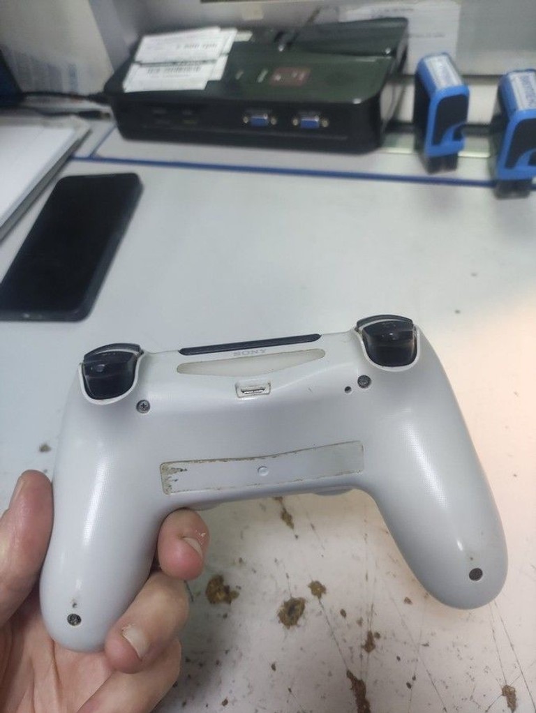 Дешево Sony dualshock 4 з ломбарду