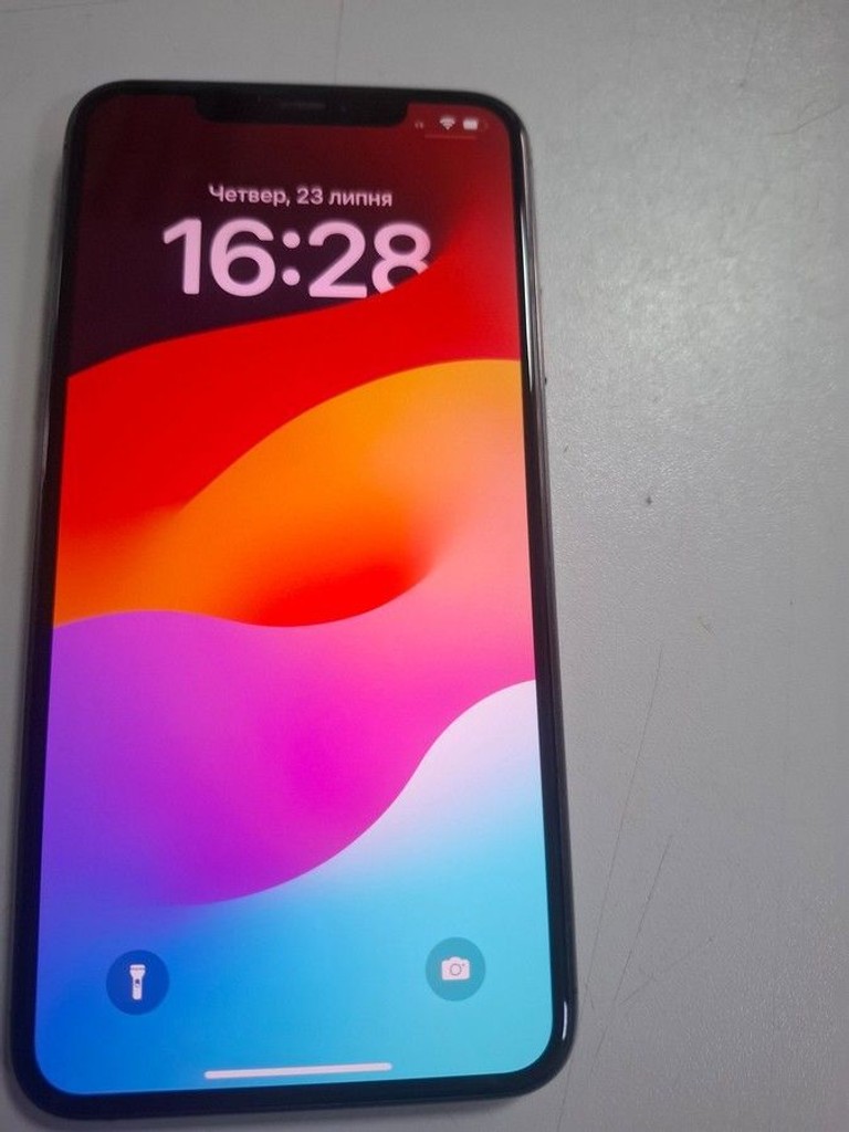 Купити Apple iphone 11 pro max 64gb Б/У