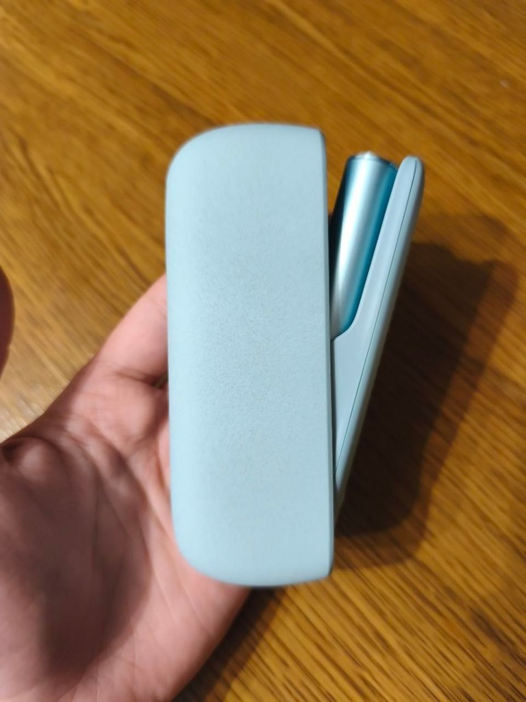 Оголошення Новий iqos iluma i 2025 . Аквамарин. Запакованний. Гарантія. Б/У