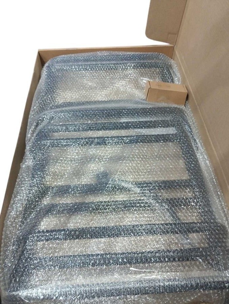 Дешево Rhein Orion s12 500х900 e l pe/mat ral9005 320w з ломбарду