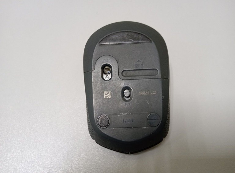 Дешиво Logitech m171 с ломбарда