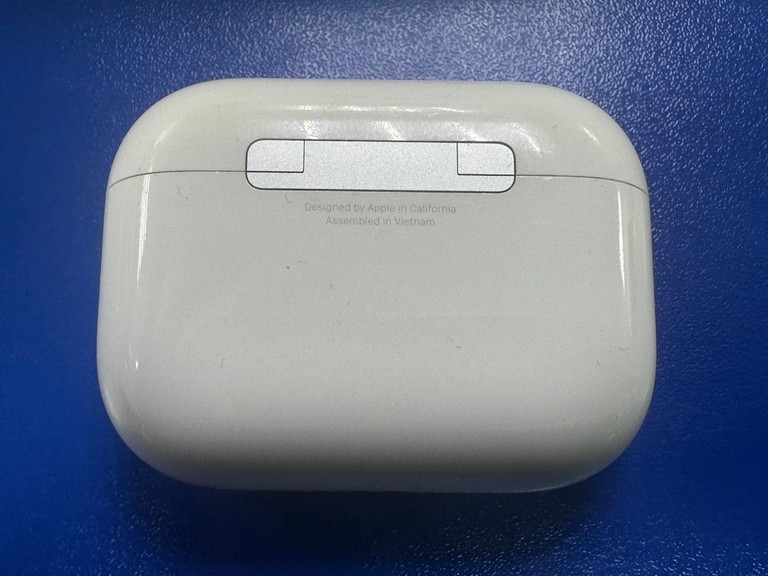 Дешиво AirPods Pro 3 с ломбарда