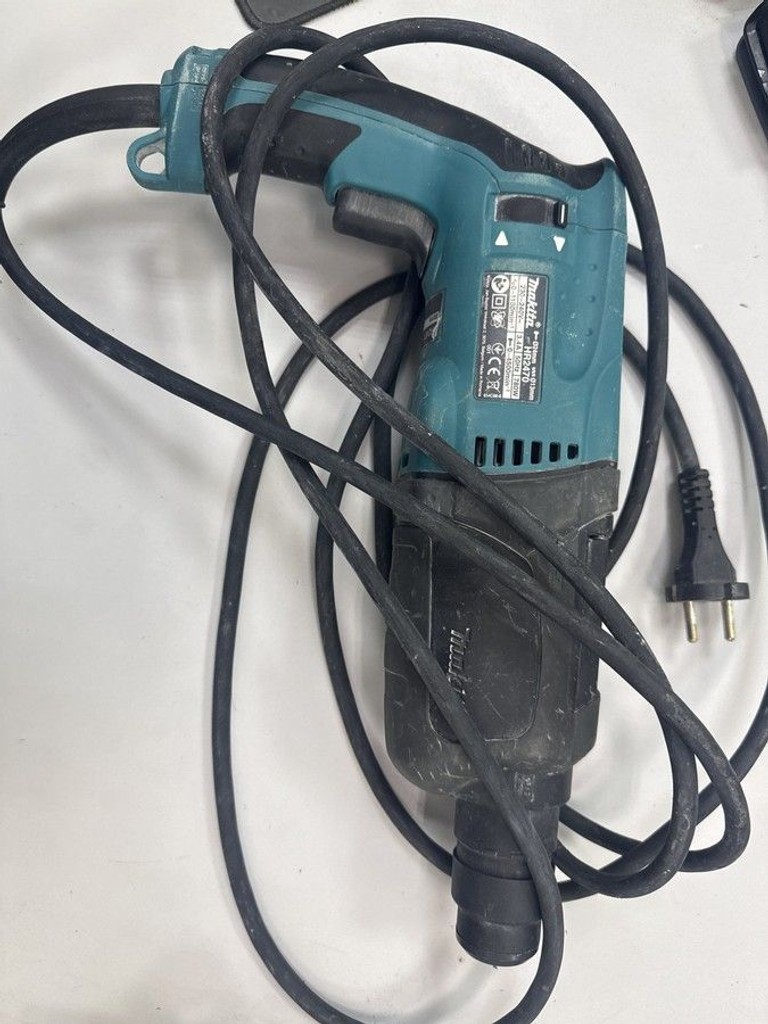 Дешиво Makita HR2470 с ломбарда