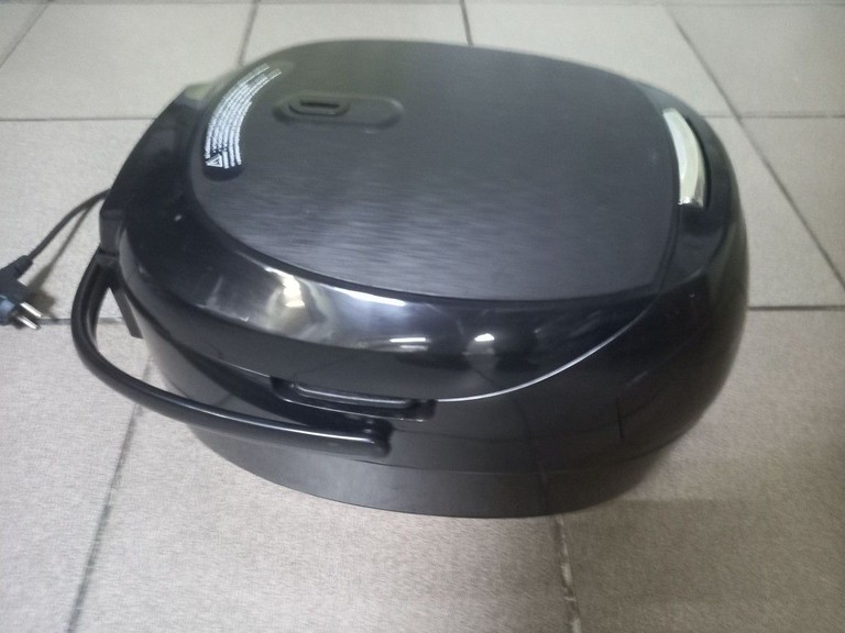 Распродажа Redmond RMC-M902, продавец Техноскарб