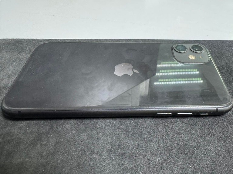 Apple iphone 11 64gb Код:01-201126158. Зображення 6
