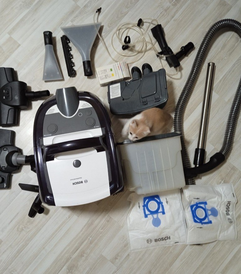 Пилосос Bosch Aquawash & clean series 4 Код:null. Зображення 7