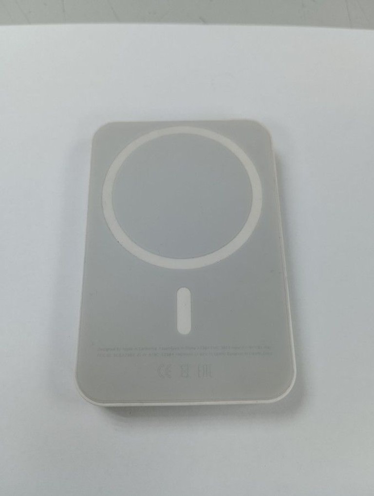 Купити Apple magsafe battery pack a2384 1460mah Б/У