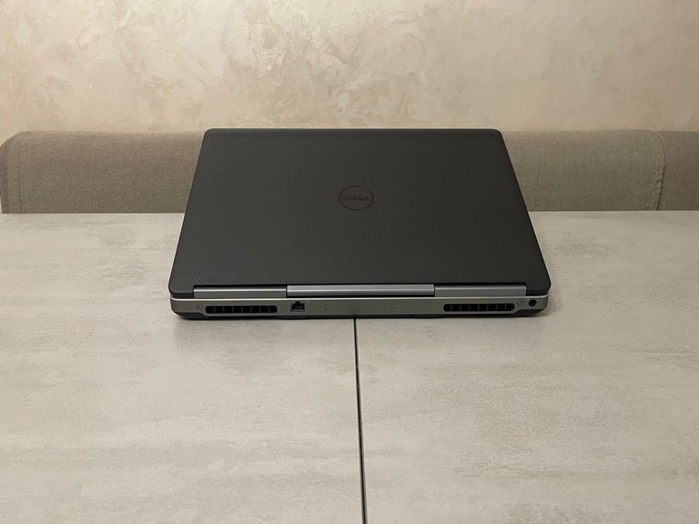 Dell Precision 7520, 15.6" Код:null. Зображення 7