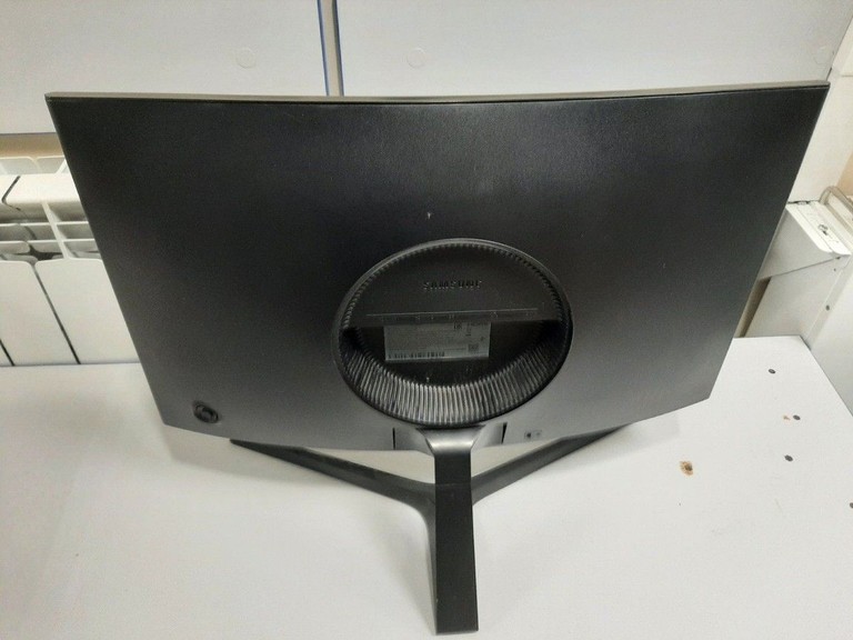 Samsung odyssey gaming crg5 lc24rg50f Код:01-201155851. Изображение 5