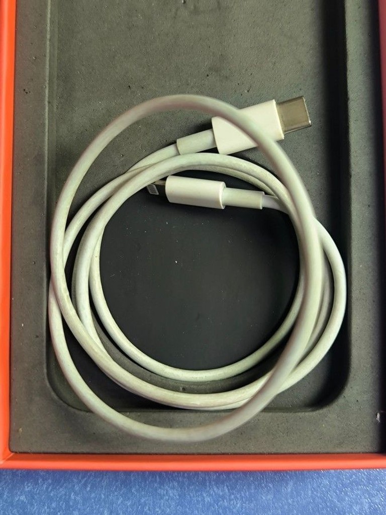 Apple iphone 12 pro 256gb Код:01-201167285. Изображение 10